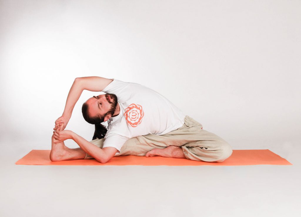 Yogastellung von Eugen Minz